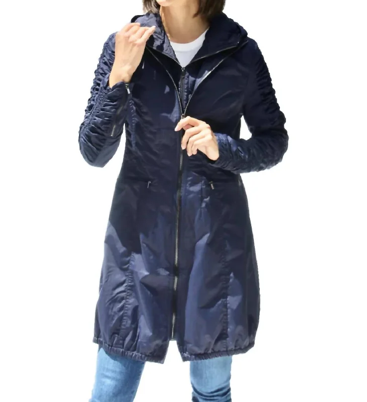 Ula Quilted Vest Jacket In Navy