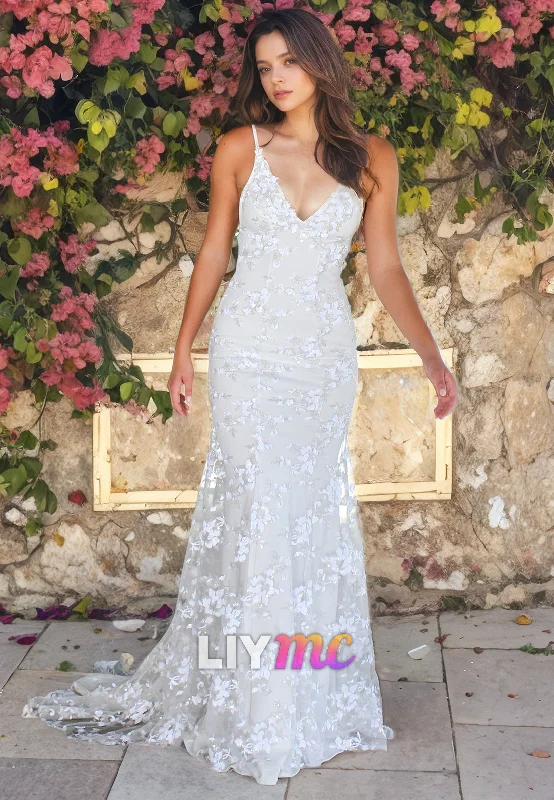 V-Neck Spaghetti Strsps Appliques Backless Mermaid Beach Wedding Dress